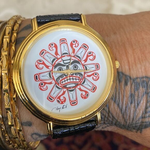 Chief Tony Hunt First Nations Mask Dial Watch Gold Tone Leather Strap Unisex - Picture 1 of 17